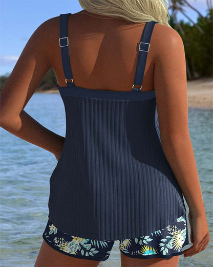 Paula - Conjunto de praia às riscas
